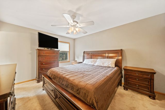 3444 Drover Lane, Darien, IL 60561