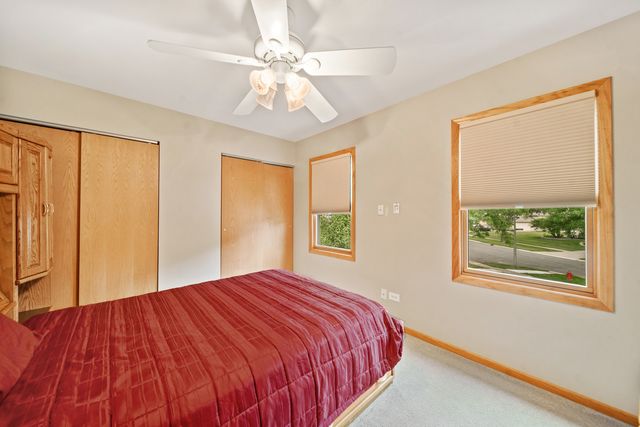 3444 Drover Lane, Darien, IL 60561