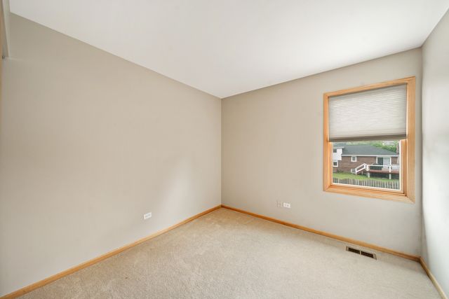 3444 Drover Lane, Darien, IL 60561