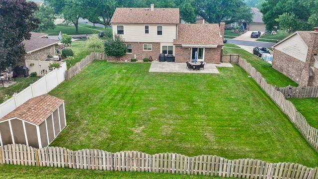 3444 Drover Lane, Darien, IL 60561