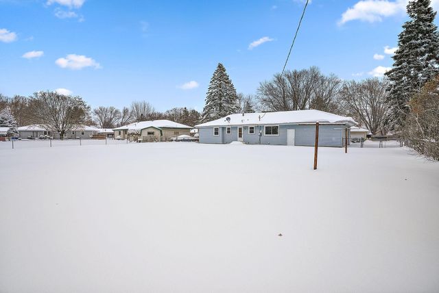 10933 Gettysburg Avenue N, Champlin, MN 55316