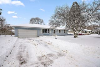 10933 Gettysburg Avenue N, Champlin, MN 55316