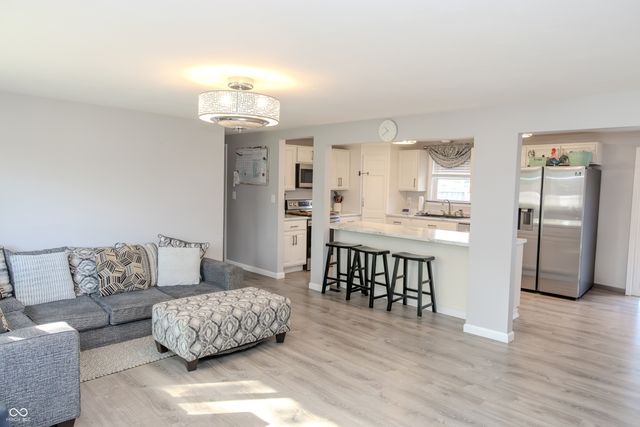 2101 Lafayette Road, Crawfordsville, IN 47933