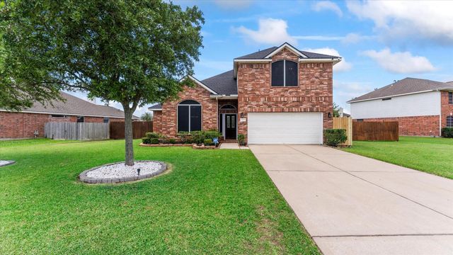 605 Pelican Harbour Drive, Texas City, TX 77590
