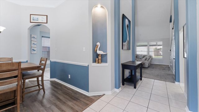 605 Pelican Harbour Drive, Texas City, TX 77590