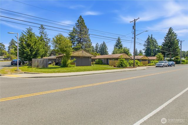 8303 John Dower Road SW, Lakewood, WA 98499