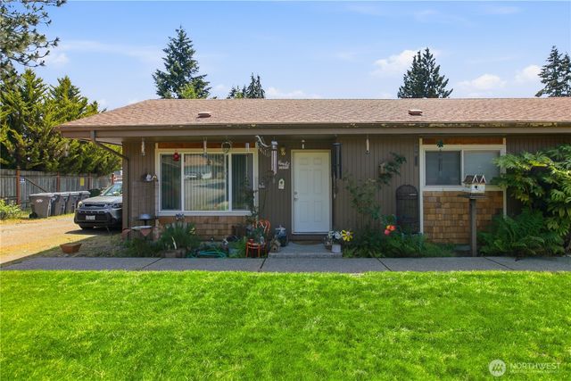 8303 John Dower Road SW, Lakewood, WA 98499