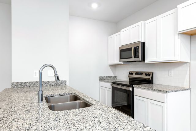 161 Raglins Way, Lugoff, SC 29078