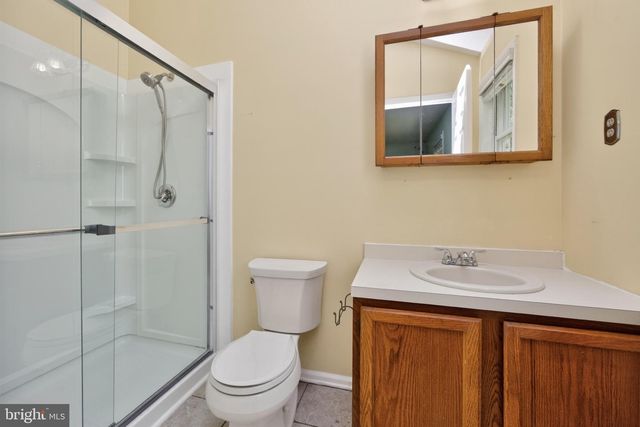 217 SHROPSHIRE DR, West Chester, PA 19382