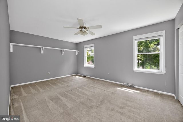 217 SHROPSHIRE DR, West Chester, PA 19382