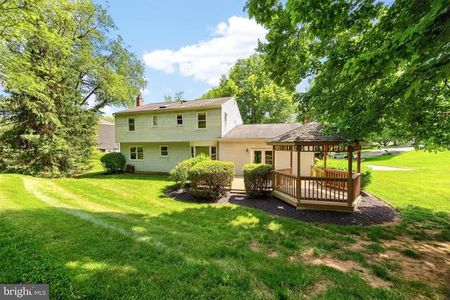 217 SHROPSHIRE DR, West Chester, PA 19382