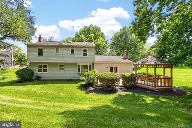 217 SHROPSHIRE DR, West Chester, PA 19382