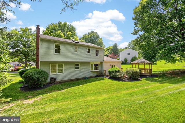 217 SHROPSHIRE DR, West Chester, PA 19382