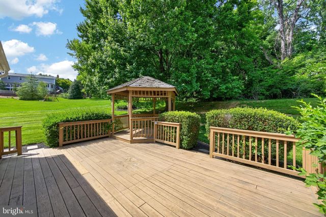 217 SHROPSHIRE DR, West Chester, PA 19382