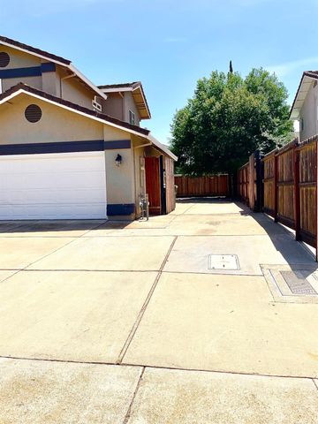 360 Mount Oso Ave, Tracy, CA 95376