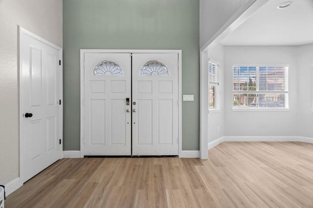 360 Mount Oso Ave, Tracy, CA 95376