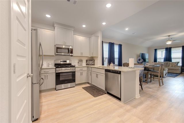 3016 Plateau Drive, Brookshire, TX 77423