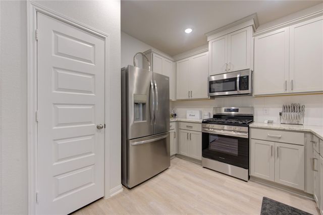 3016 Plateau Drive, Brookshire, TX 77423