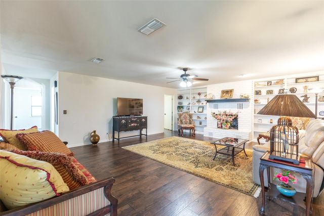642 FM 3200, Comanche, TX 76442