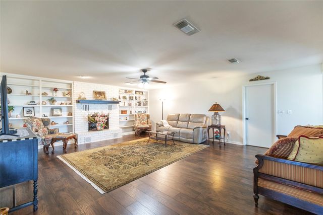 642 FM 3200, Comanche, TX 76442