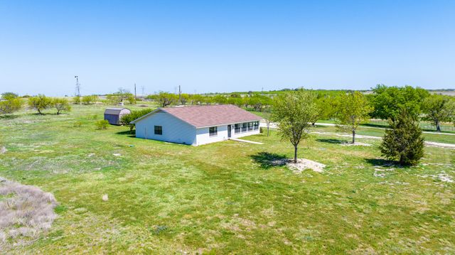 642 FM 3200, Comanche, TX 76442