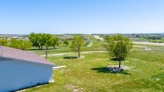 642 FM 3200, Comanche, TX 76442