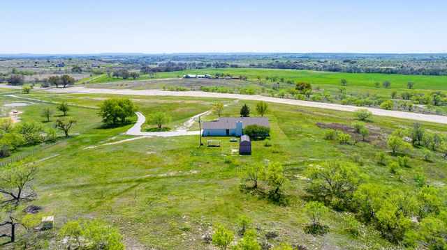642 FM 3200, Comanche, TX 76442