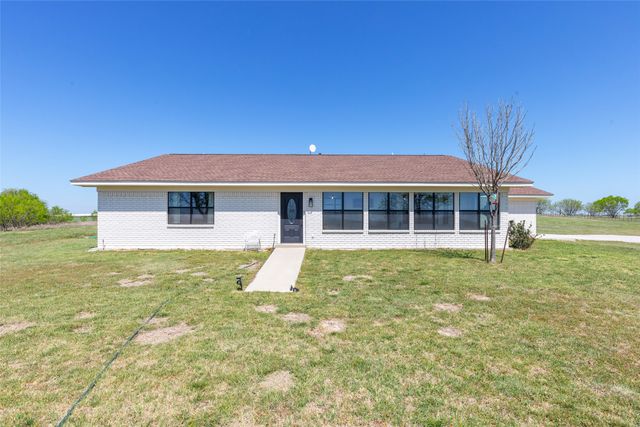 642 FM 3200, Comanche, TX 76442