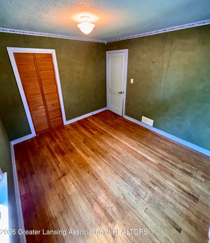 535 Hamilton Avenue, Lansing, MI 48910