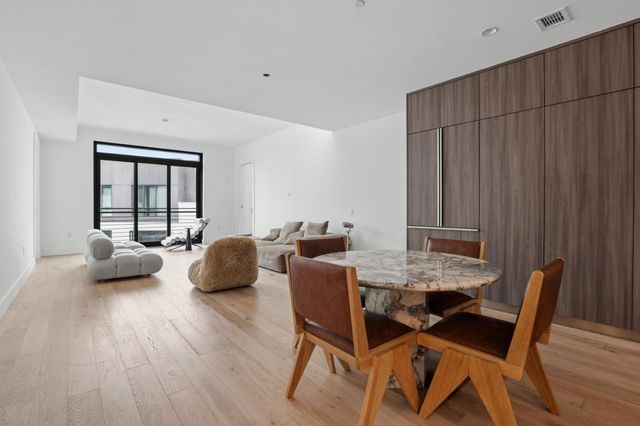 1 Bristol Court 515, San Francisco, CA 94130