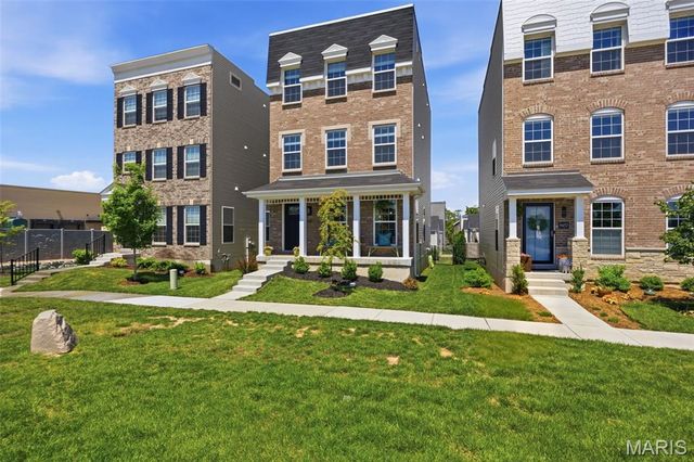 9461 Vandervoort Court, Crestwood, MO 63126