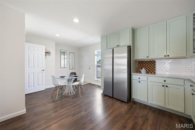 9461 Vandervoort Court, Crestwood, MO 63126