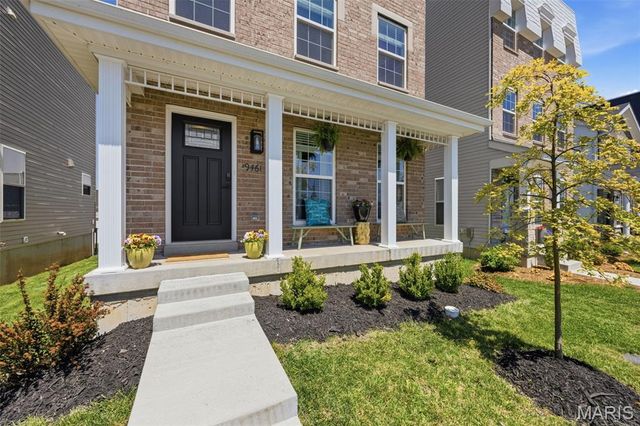 9461 Vandervoort Court, Crestwood, MO 63126