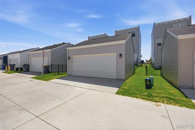 9461 Vandervoort Court, Crestwood, MO 63126