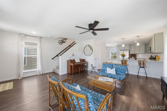 9461 Vandervoort Court, Crestwood, MO 63126