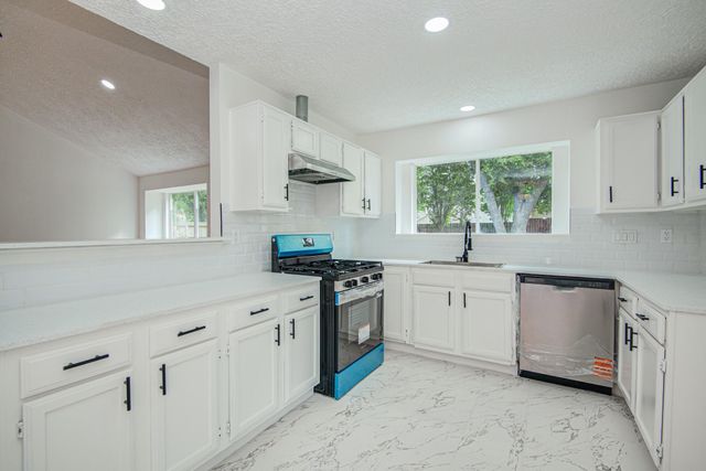 24127 Spring Towne Drive, Spring, TX 77373