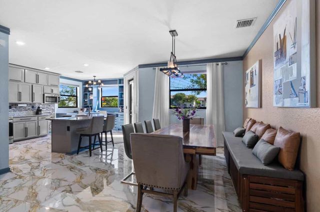 9331 W 35th Avenue, Hialeah, FL 33018