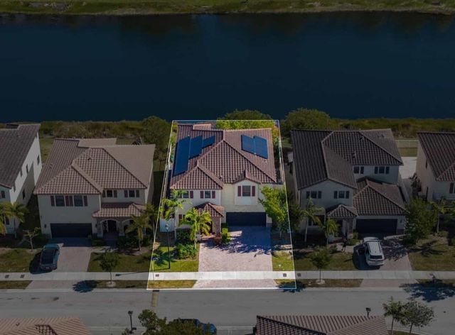 9331 W 35th Avenue, Hialeah, FL 33018