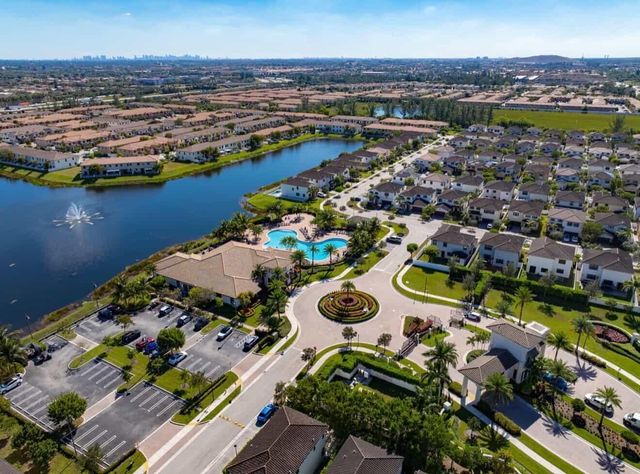 9331 W 35th Avenue, Hialeah, FL 33018