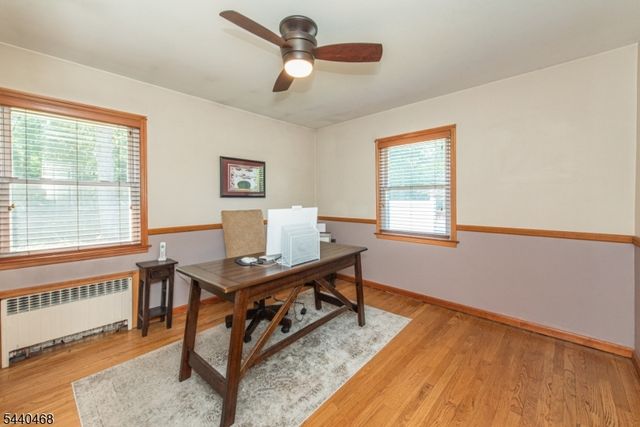 56 Village Dr, Wayne Twp., NJ 07470