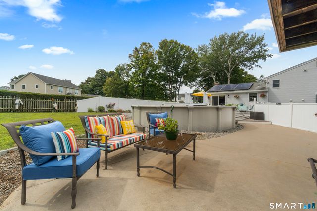 26 Willard Avenue, Old Saybrook, CT 06475