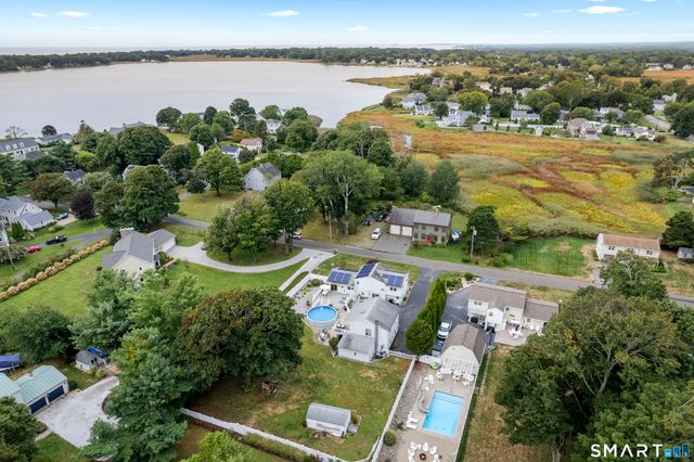 26 Willard Avenue, Old Saybrook, CT 06475