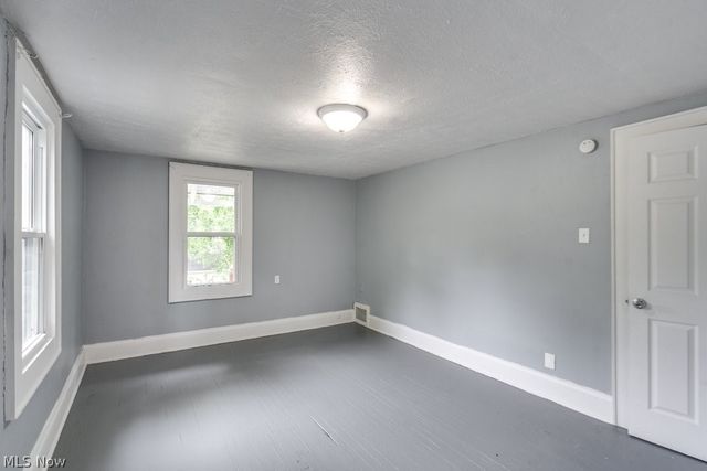 1225 Nestor Avenue, Akron, OH 44314