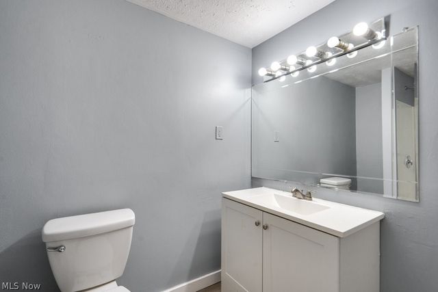 1225 Nestor Avenue, Akron, OH 44314