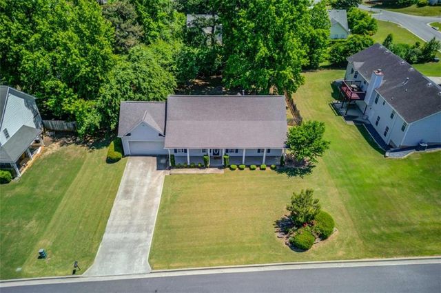 502 Towler Shoals View, Loganville, GA 30052