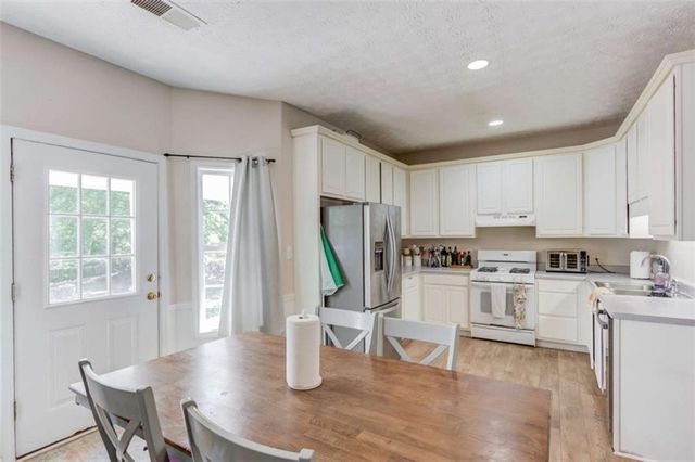 502 Towler Shoals View, Loganville, GA 30052