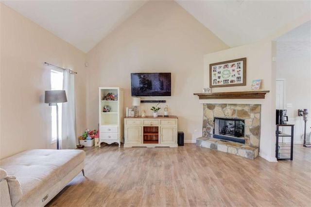 502 Towler Shoals View, Loganville, GA 30052