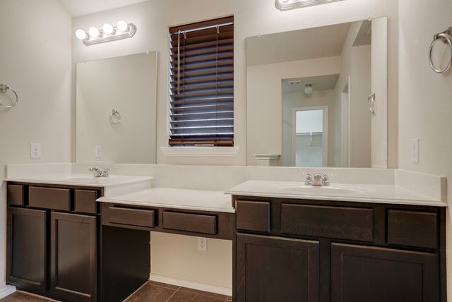 2006 Enchanted Rock Drive, Forney, TX 75126