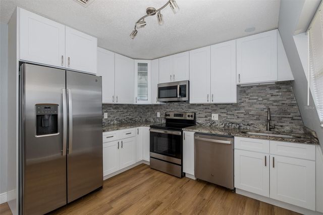 5752 VIRGINIA AVENUE, New Port Richey, FL 34652