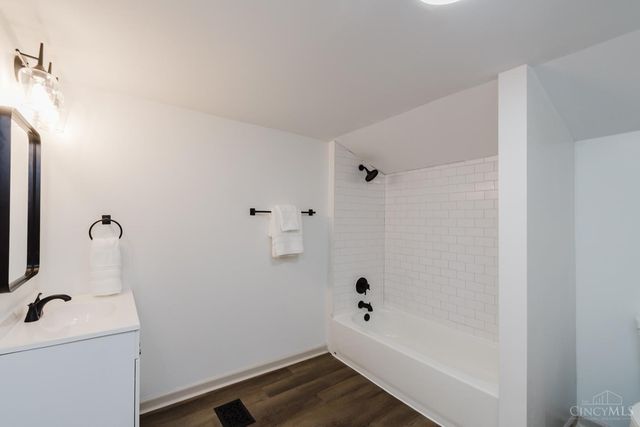 555 E Sycamore Street, Miamisburg, OH 45342